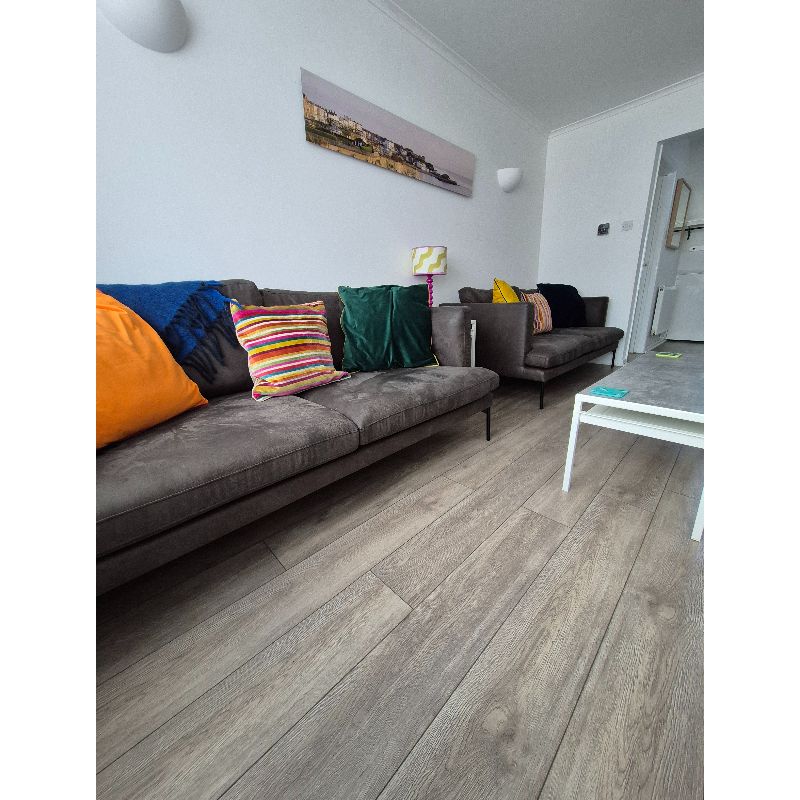 Image of Shorley Wall